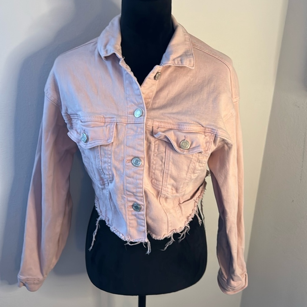 Papaya cropped Pale light pink jean jacket rah hem Sz M cotton spandex‎
